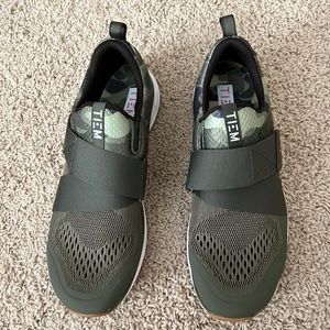 Tiem camo cycle shoes